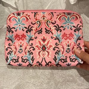 NWOT Kate Spade Cosmetics Pouch